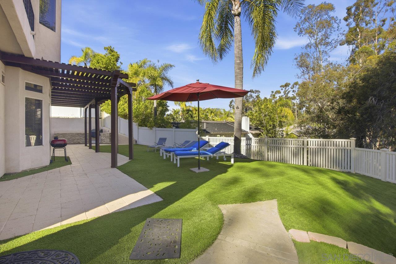 Detail Gallery Image 34 of 52 For 10405  White Birch Dr, San Diego,  CA 92131 - 6 Beds | 5/1 Baths