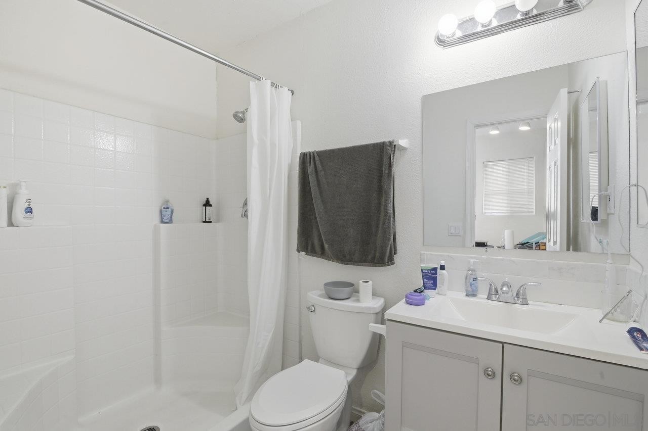 Detail Gallery Image 42 of 52 For 10405  White Birch Dr, San Diego,  CA 92131 - 6 Beds | 5/1 Baths