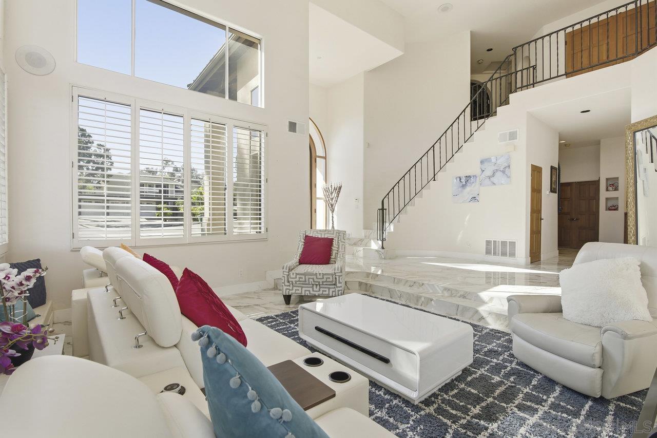 Detail Gallery Image 6 of 52 For 10405  White Birch Dr, San Diego,  CA 92131 - 6 Beds | 5/1 Baths