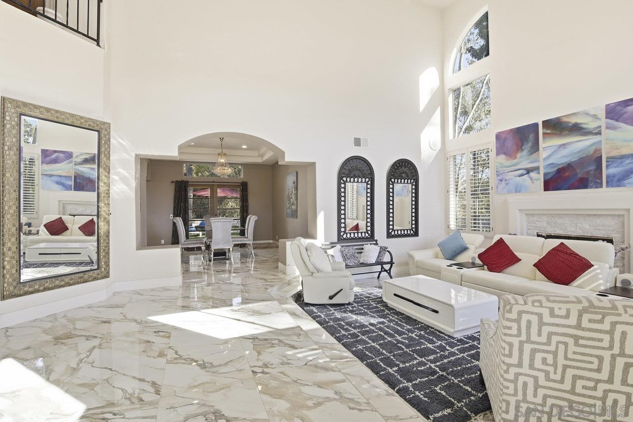 Detail Gallery Image 8 of 52 For 10405  White Birch Dr, San Diego,  CA 92131 - 6 Beds | 5/1 Baths