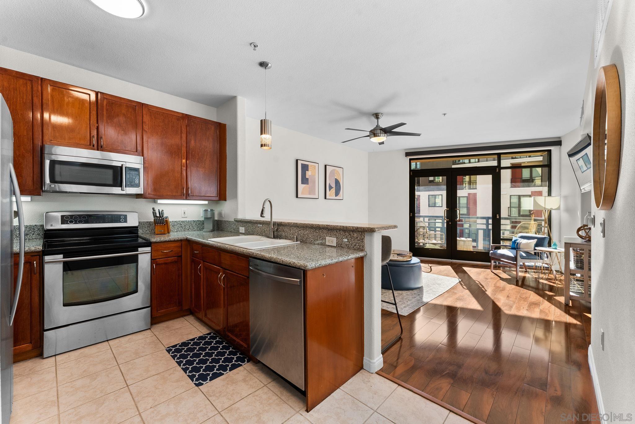 Front Image Thumbnail for SD2600333