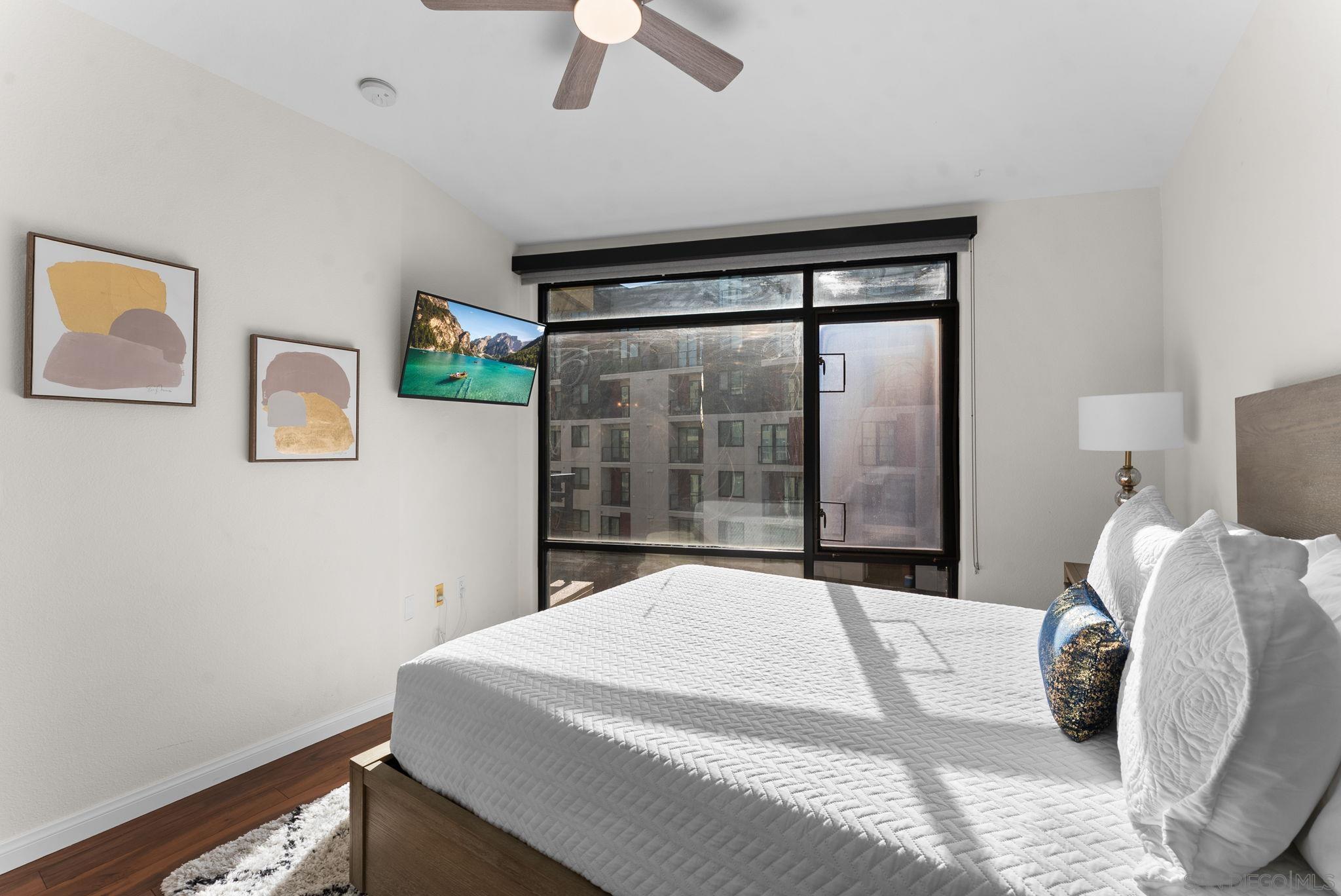 Detail Gallery Image 12 of 26 For 330  J St  #404,  San Diego,  CA 92101 - 1 Beds | 1 Baths