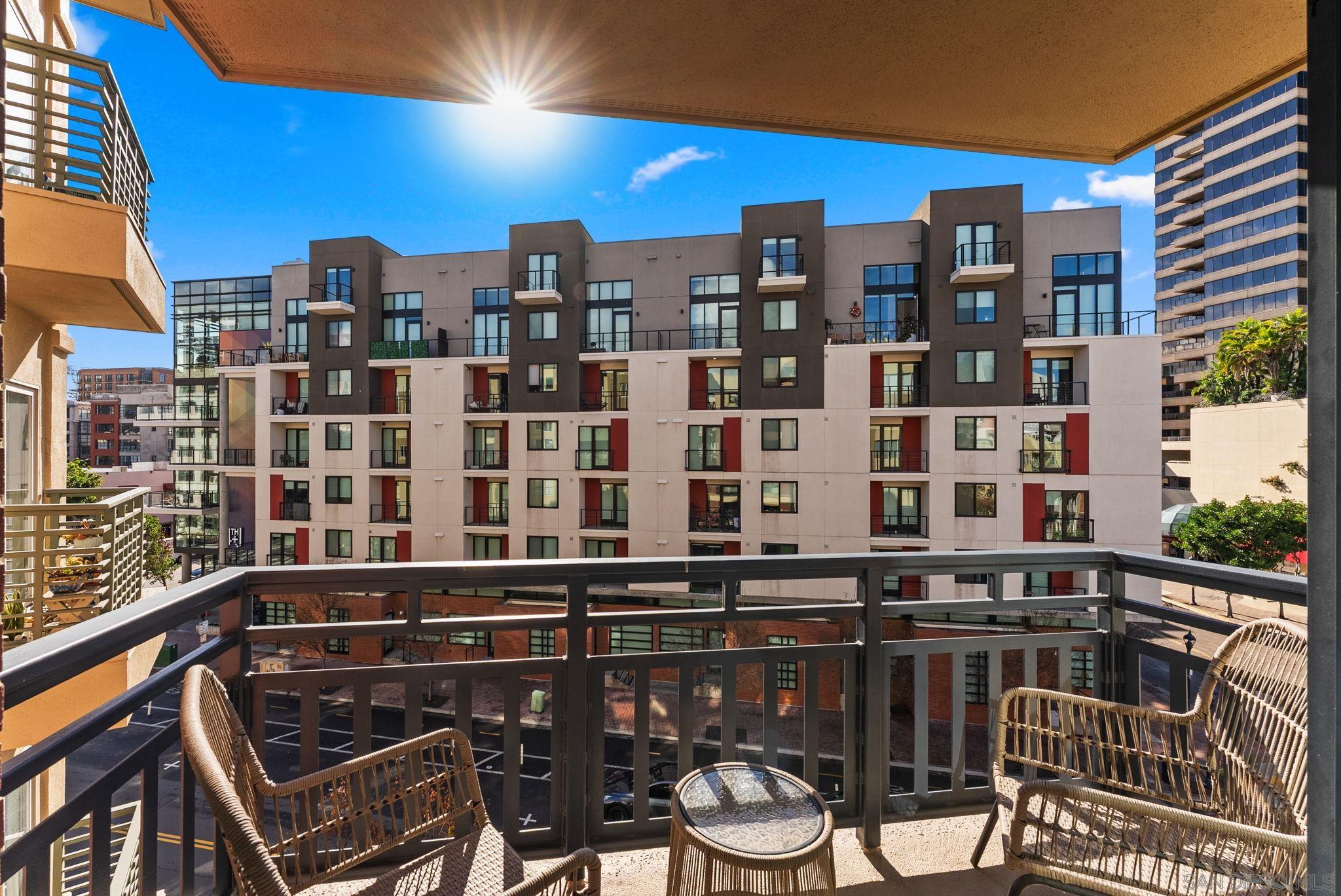 Detail Gallery Image 6 of 26 For 330  J St  #404,  San Diego,  CA 92101 - 1 Beds | 1 Baths