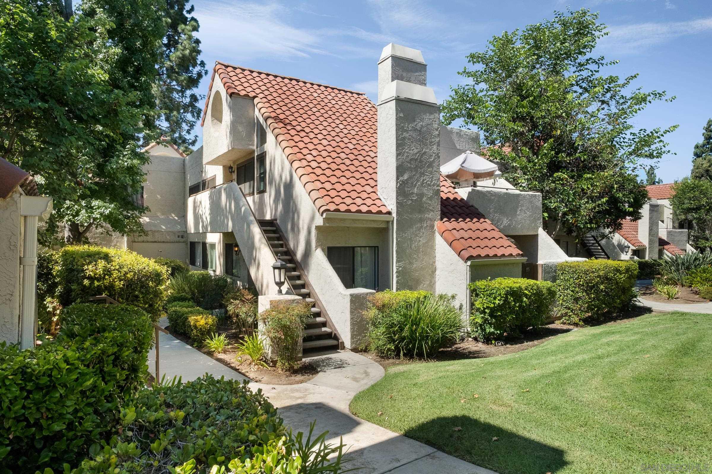 Detail Gallery Image 2 of 26 For 17885  Caminito Pinero  #255,  San Diego,  CA 92128 - 2 Beds | 2 Baths