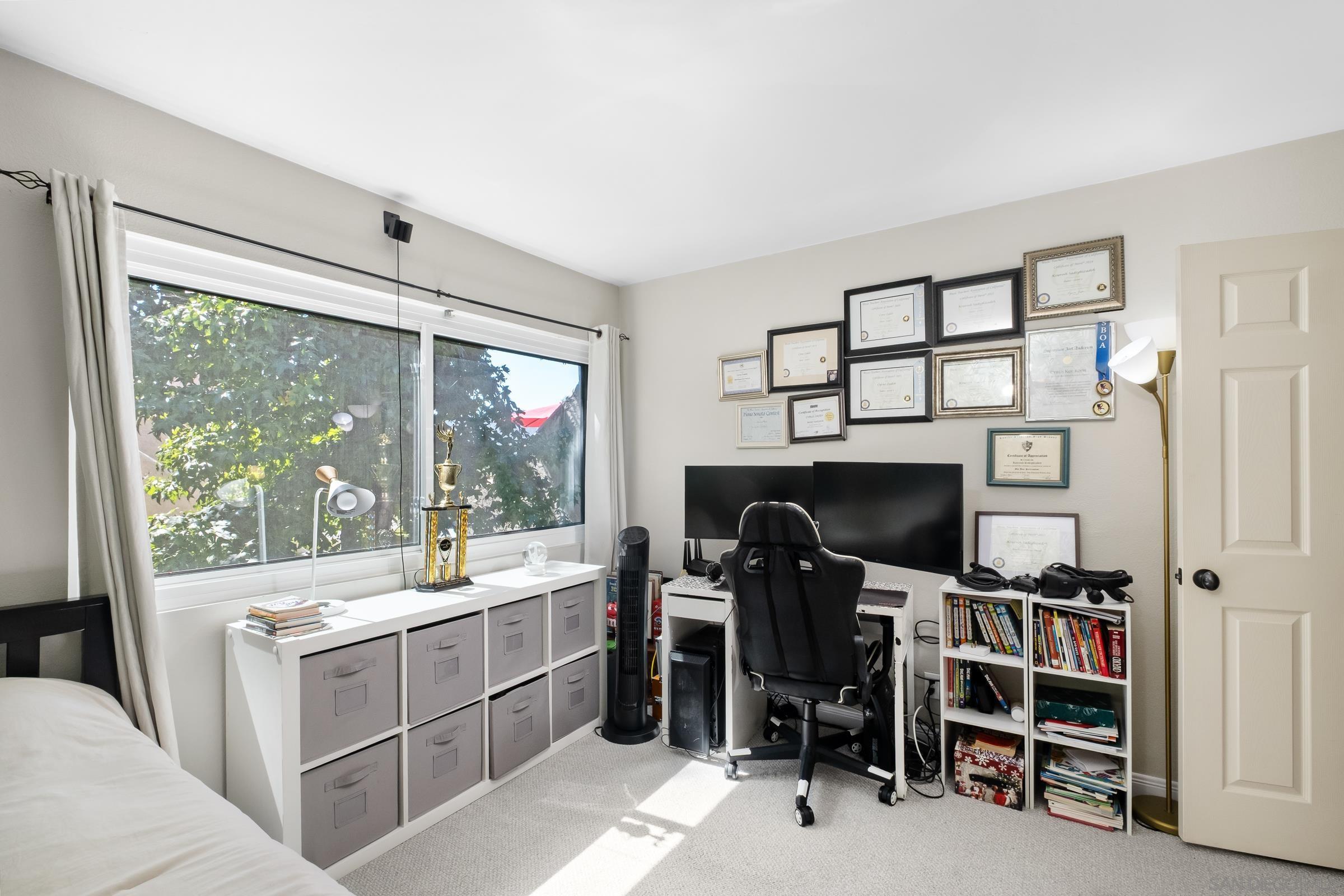 Detail Gallery Image 17 of 26 For 17885  Caminito Pinero  #255,  San Diego,  CA 92128 - 2 Beds | 2 Baths