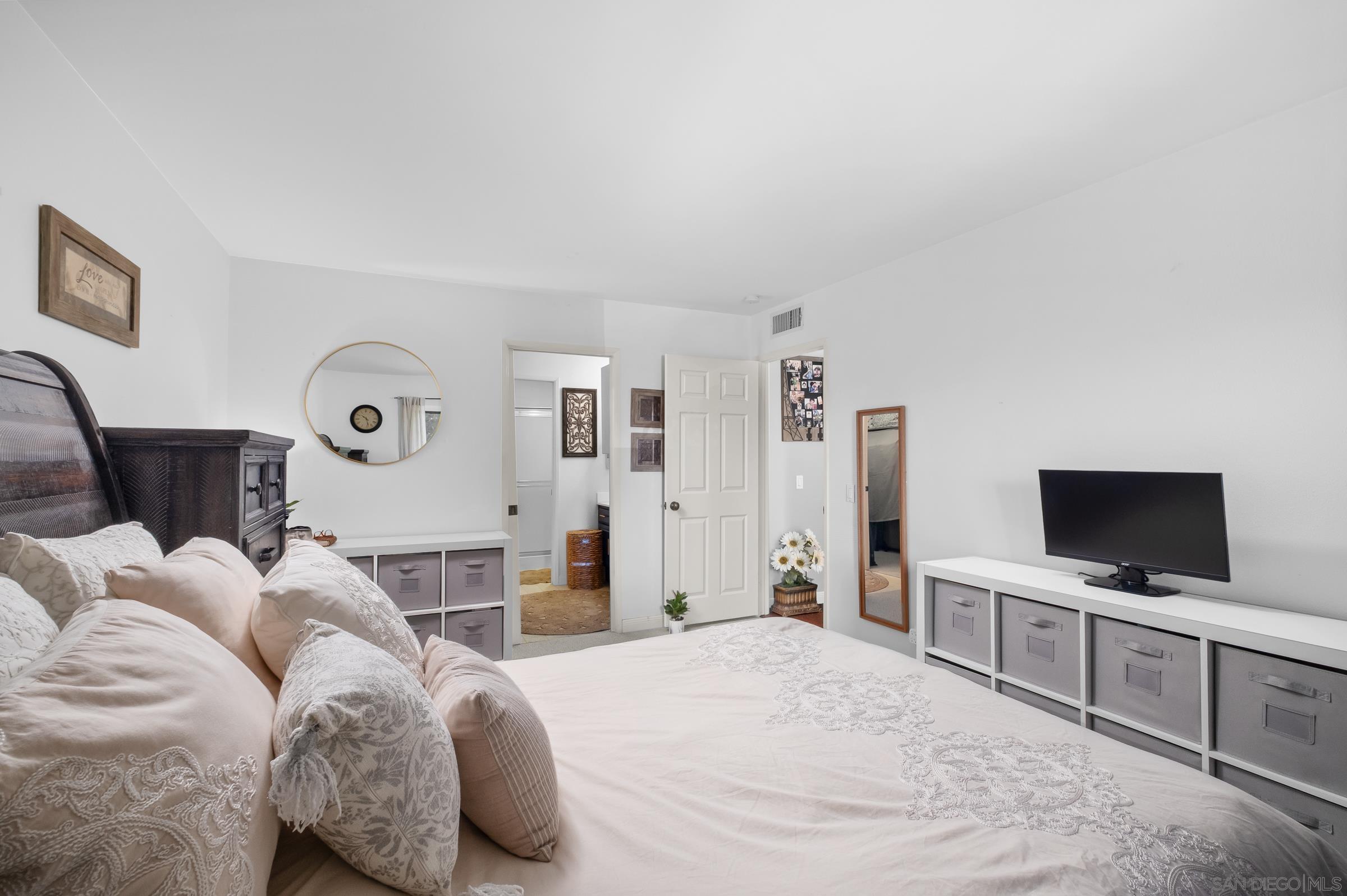 Detail Gallery Image 19 of 26 For 17885  Caminito Pinero  #255,  San Diego,  CA 92128 - 2 Beds | 2 Baths