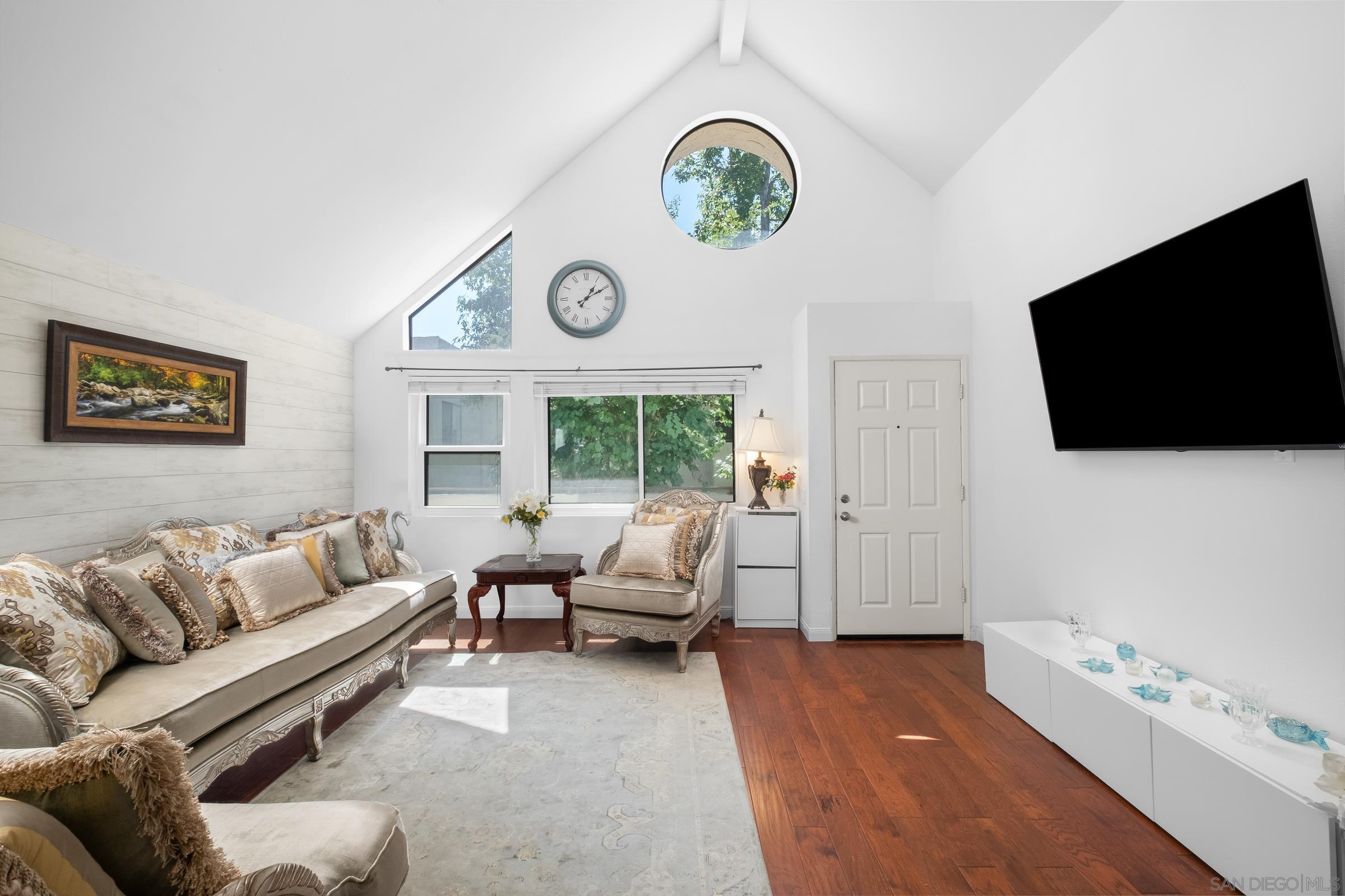 Detail Gallery Image 6 of 26 For 17885  Caminito Pinero  #255,  San Diego,  CA 92128 - 2 Beds | 2 Baths