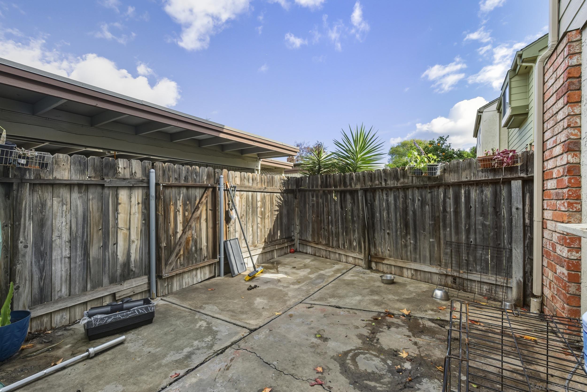 Detail Gallery Image 15 of 19 For 1277 N Mollison Ave  #F,  El Cajon,  CA 92021 - 2 Beds | 1/1 Baths