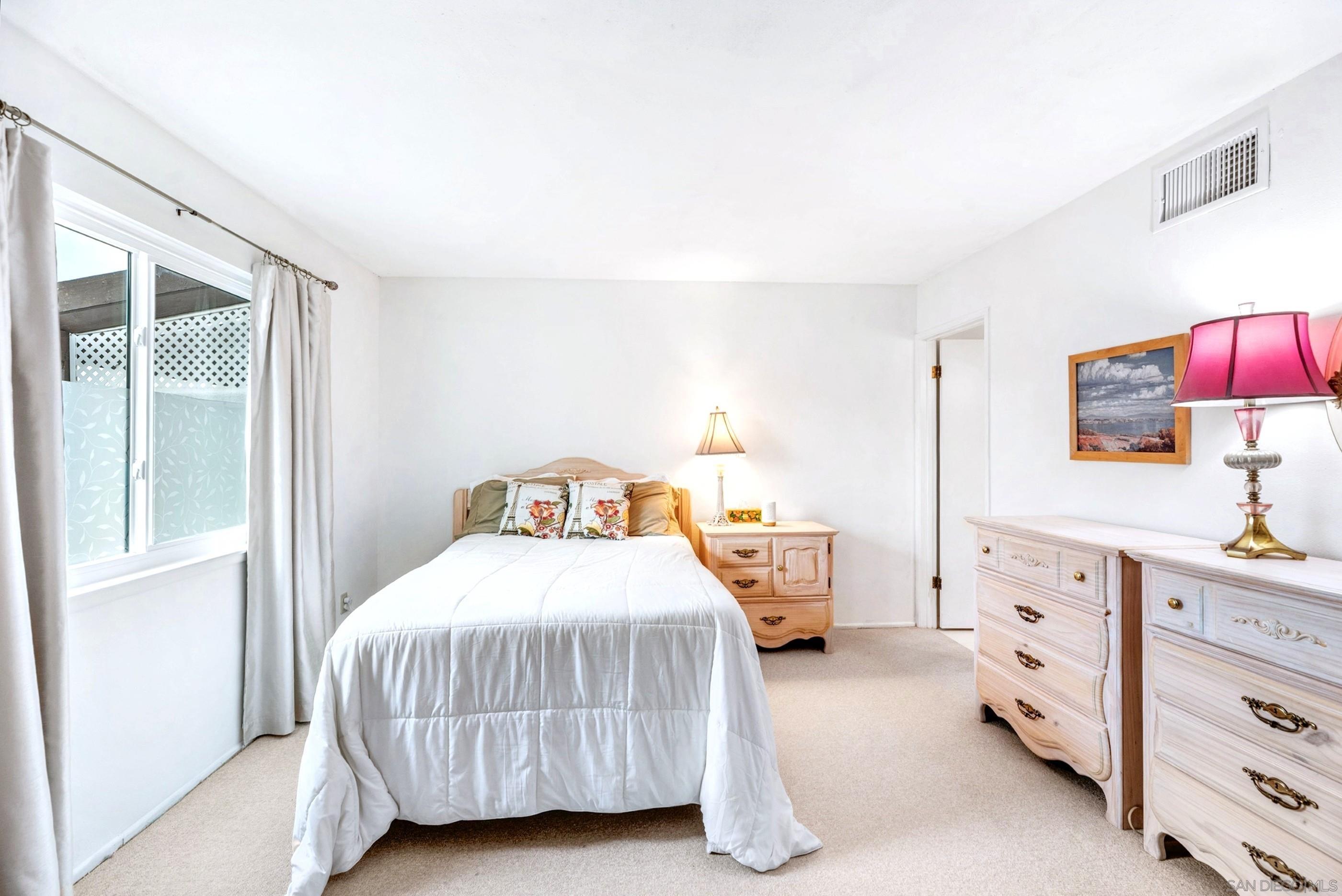 Detail Gallery Image 21 of 42 For 16555  Caminito Vecinos  #39,  San Diego,  CA 92128 - 2 Beds | 2 Baths