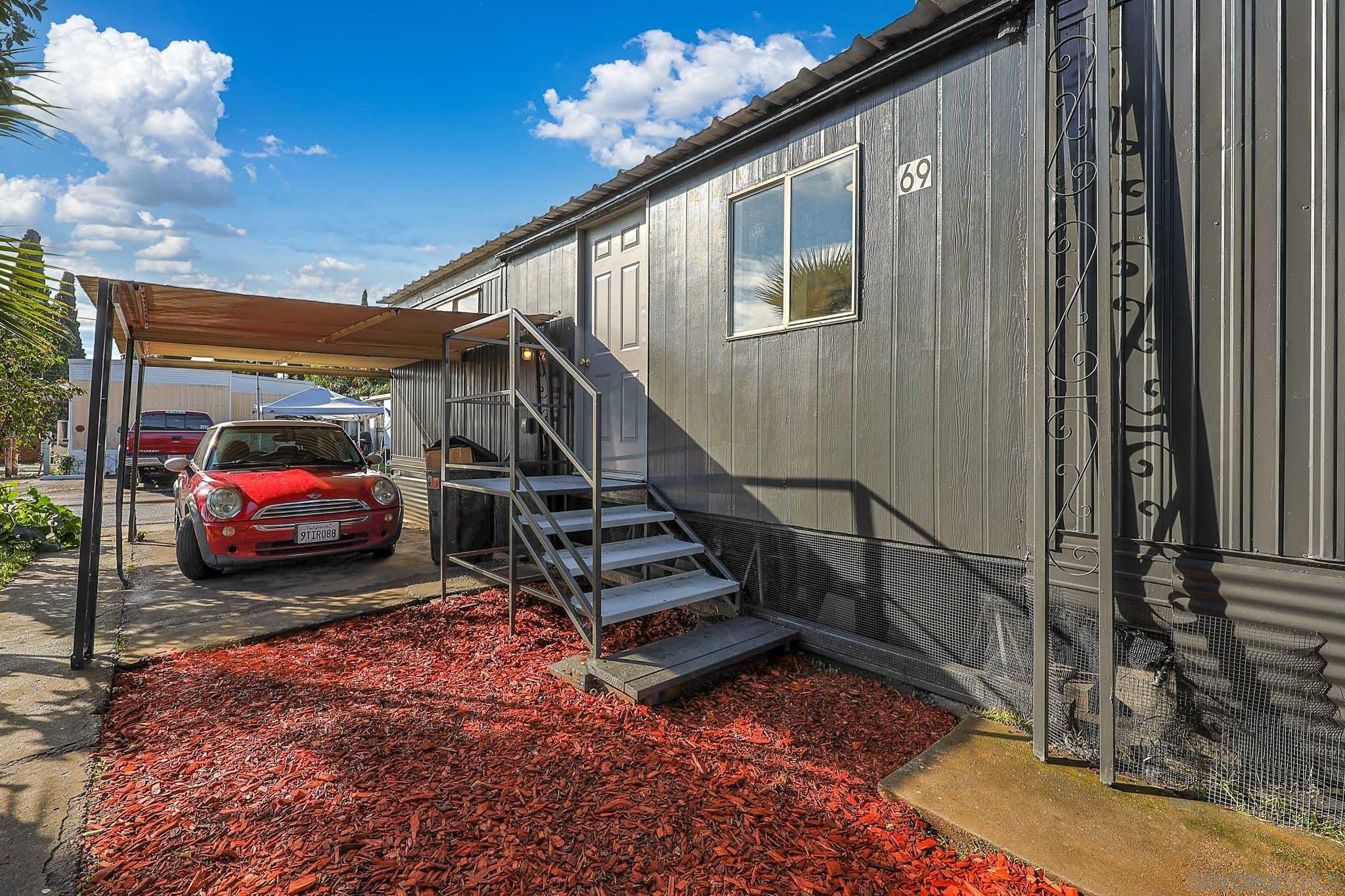 Detail Gallery Image 11 of 13 For 150 S Anza St  Spc 69,  El Cajon,  CA 92020 - 2 Beds | 1/1 Baths