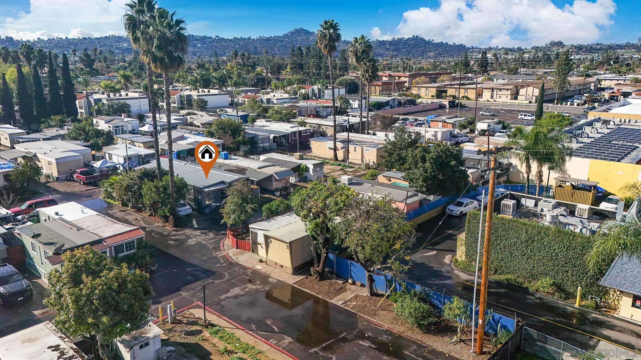 Detail Gallery Image 3 of 14 For 150 S Anza St  Spc 69,  El Cajon,  CA 92020 - 3 Beds | 2 Baths