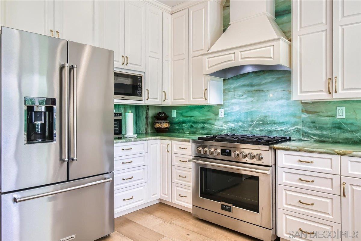 Detail Gallery Image 15 of 36 For 12709  Oak Knoll Rd, Poway,  CA 92064 - 3 Beds | 2 Baths