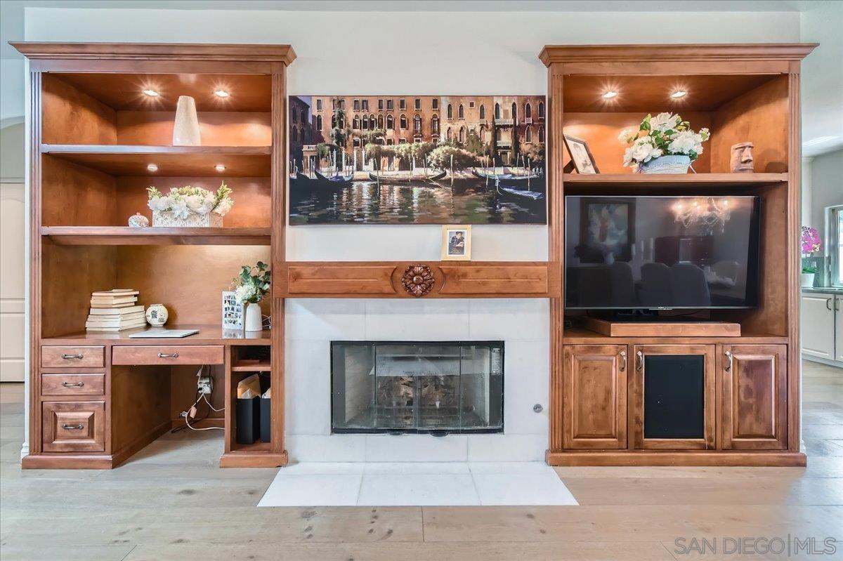 Detail Gallery Image 8 of 36 For 12709  Oak Knoll Rd, Poway,  CA 92064 - 3 Beds | 2 Baths