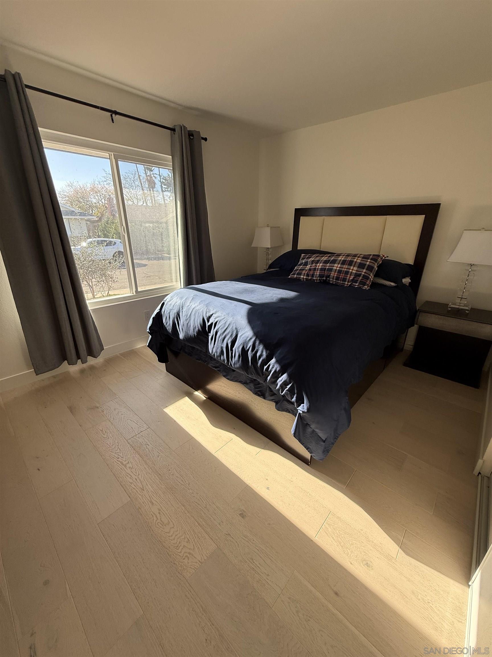 Detail Gallery Image 10 of 26 For 3412  Conrad Avenue, San Diego,  CA 92117 - 3 Beds | 2 Baths