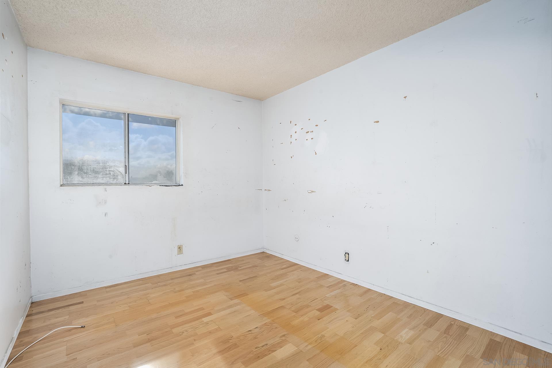 Detail Gallery Image 20 of 41 For 3446  Robb Roy Pl, San Diego,  CA 92154 - 5 Beds | 2/1 Baths