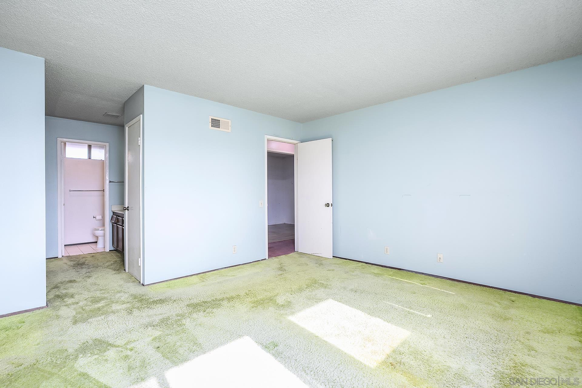 Detail Gallery Image 25 of 41 For 3446  Robb Roy Pl, San Diego,  CA 92154 - 5 Beds | 2/1 Baths