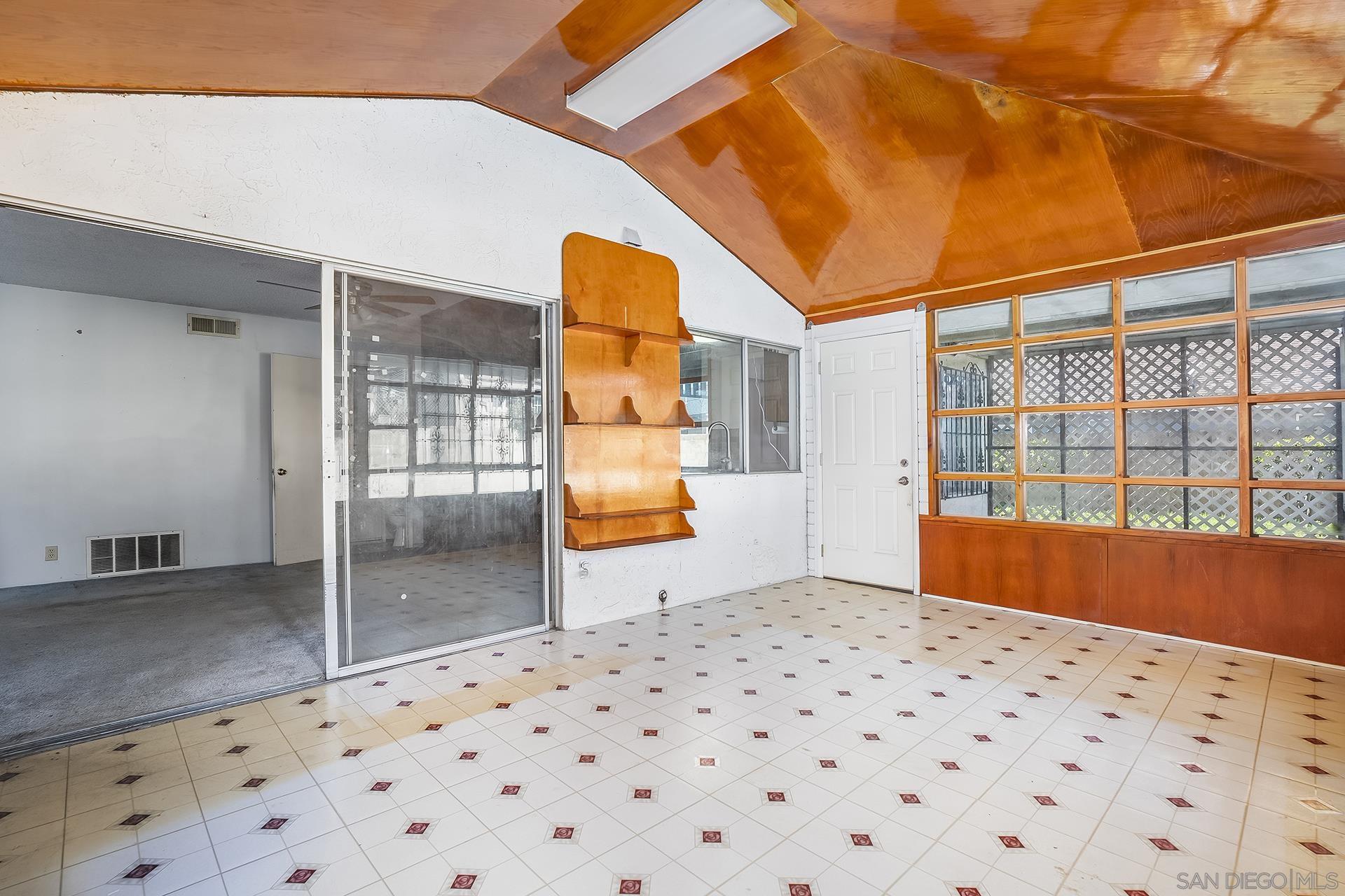 Detail Gallery Image 31 of 41 For 3446  Robb Roy Pl, San Diego,  CA 92154 - 5 Beds | 2/1 Baths