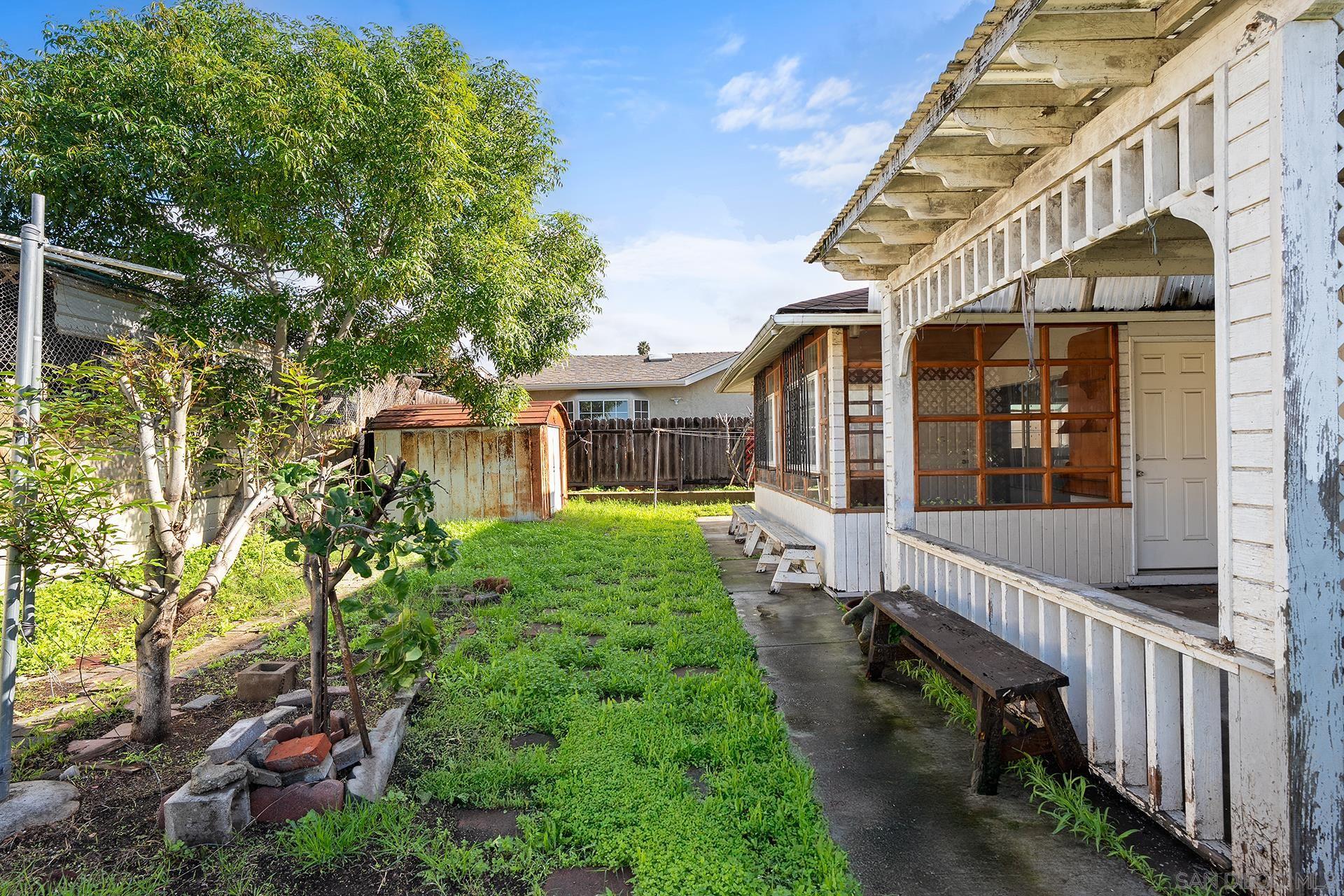 Detail Gallery Image 34 of 41 For 3446  Robb Roy Pl, San Diego,  CA 92154 - 5 Beds | 2/1 Baths