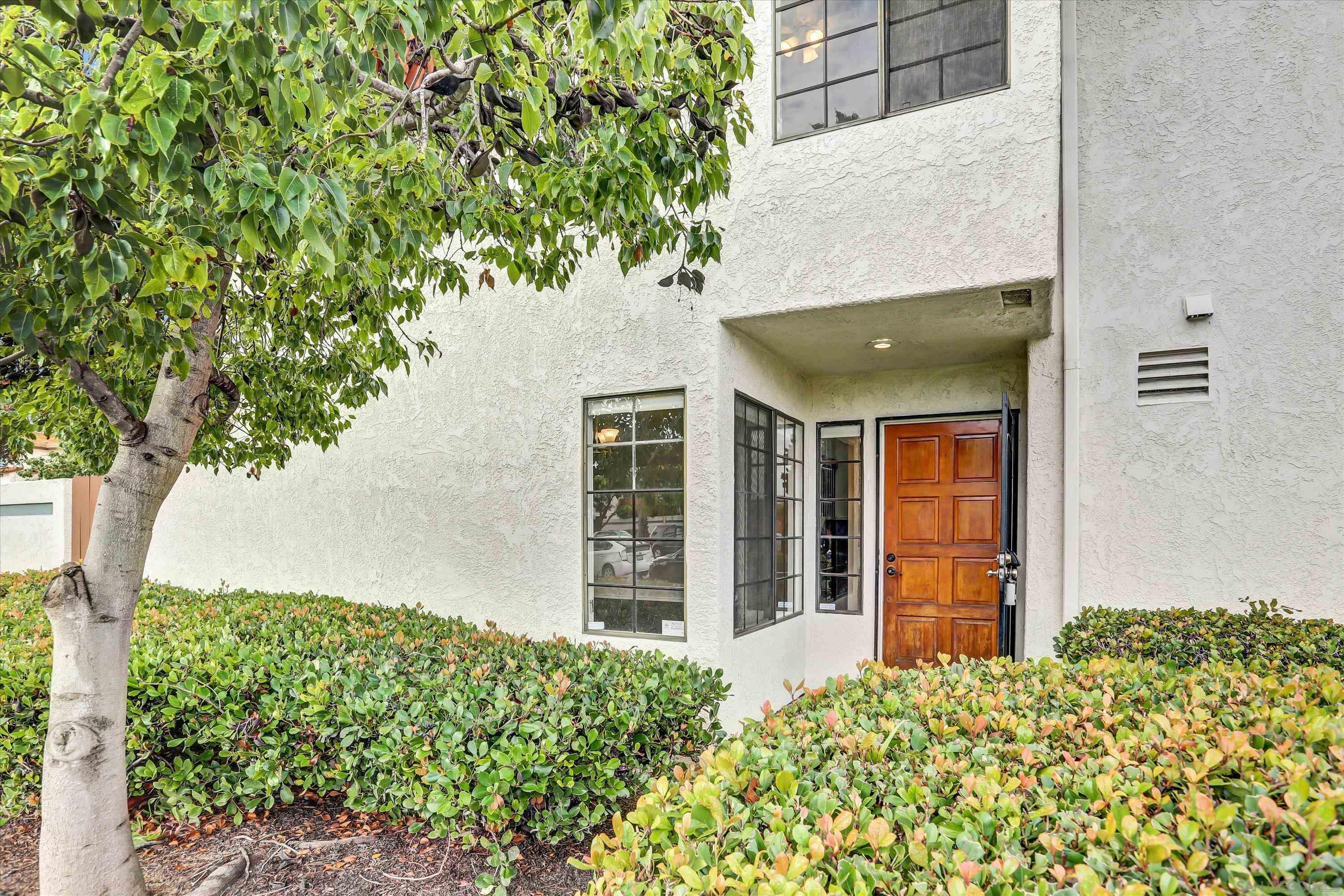 Front Image Thumbnail for SD2600349