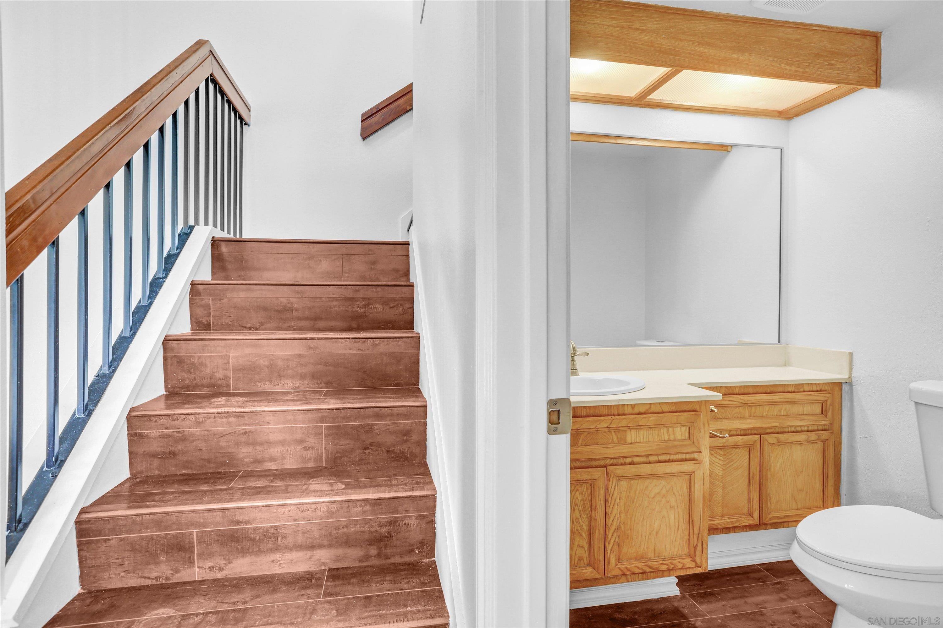 Detail Gallery Image 19 of 30 For 1567  Apache  a, Chula Vista,  CA 91910 - 3 Beds | 2/1 Baths