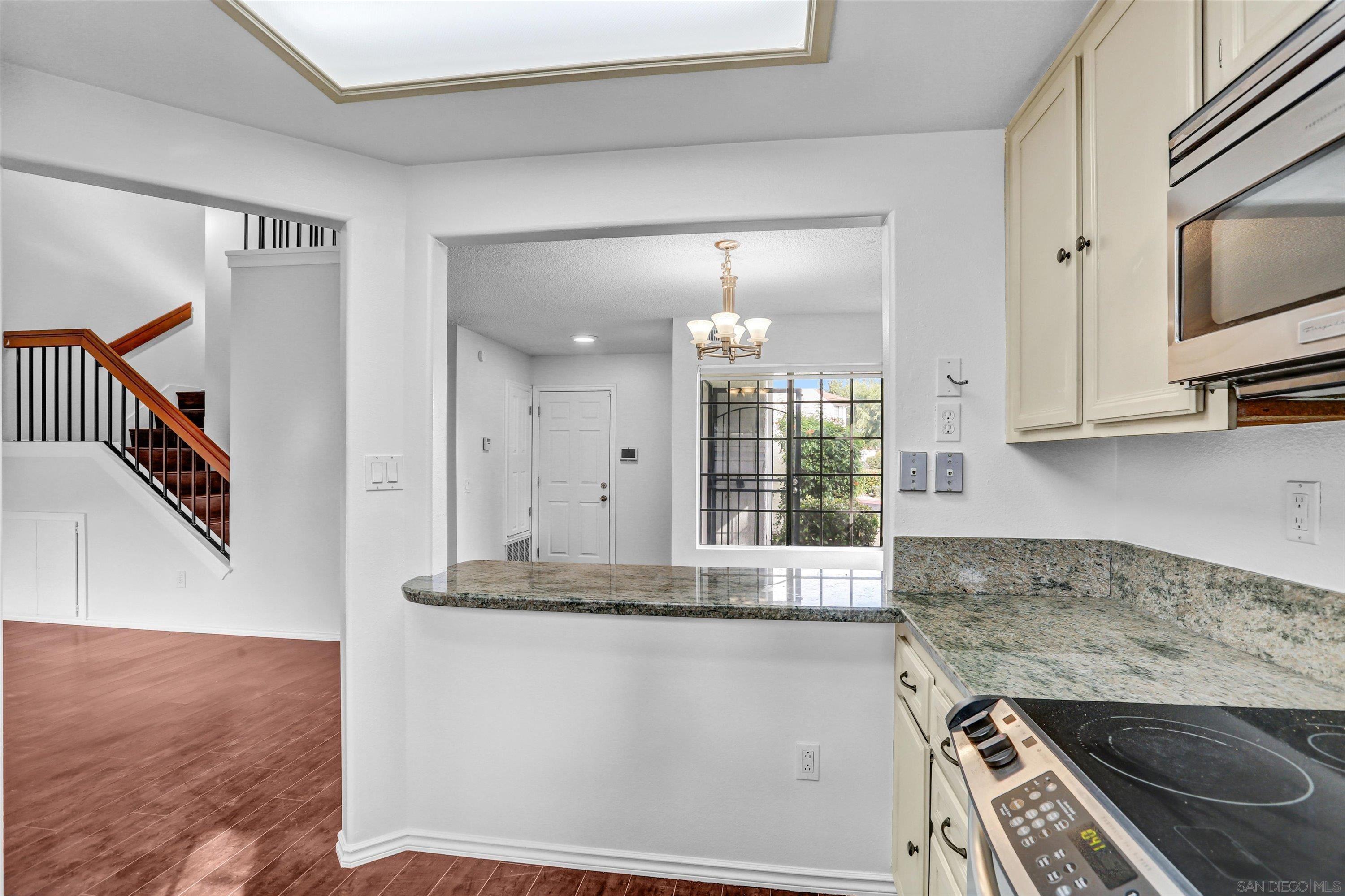 Detail Gallery Image 22 of 30 For 1567  Apache  a, Chula Vista,  CA 91910 - 3 Beds | 2/1 Baths