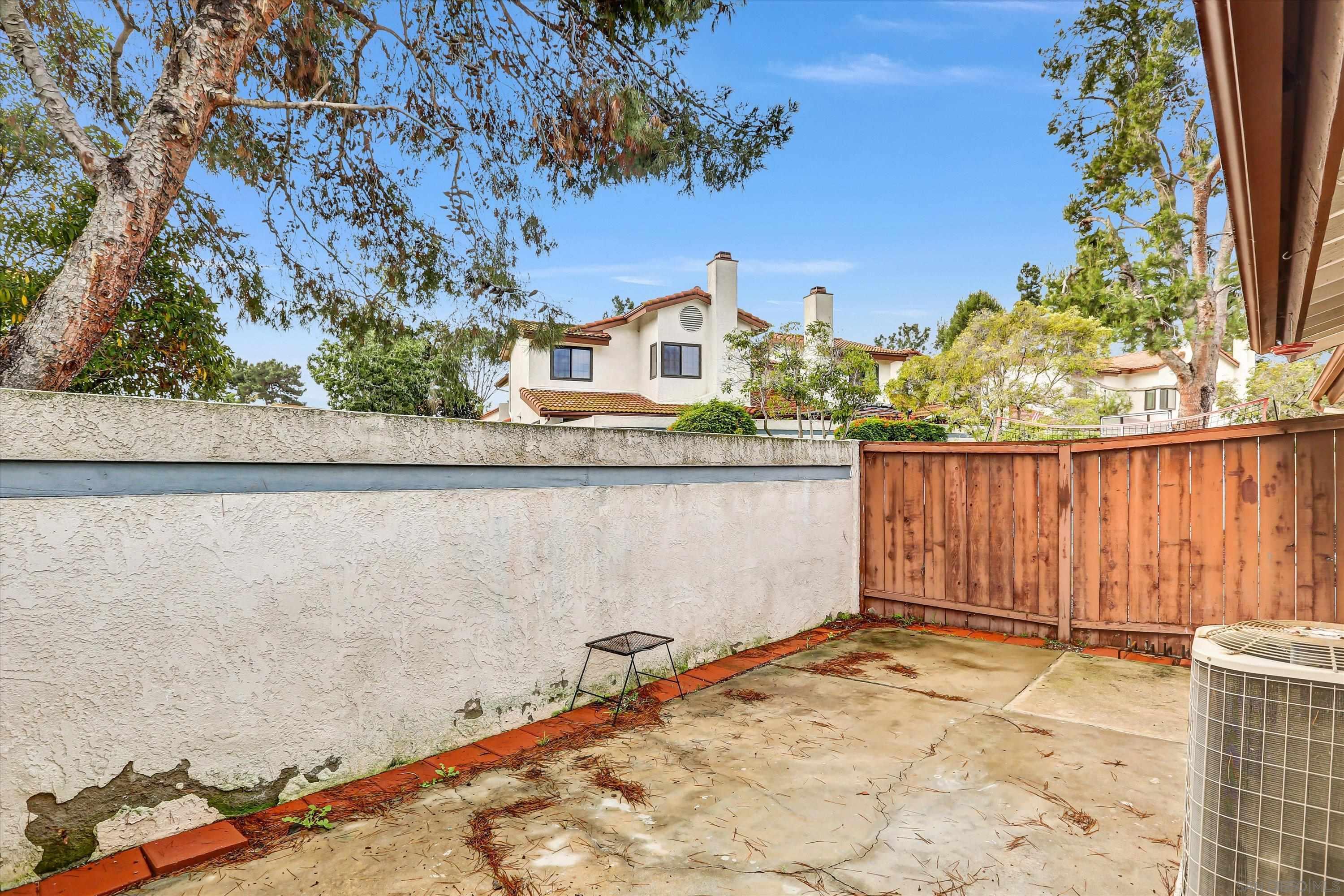 Detail Gallery Image 7 of 30 For 1567  Apache  a, Chula Vista,  CA 91910 - 3 Beds | 2/1 Baths