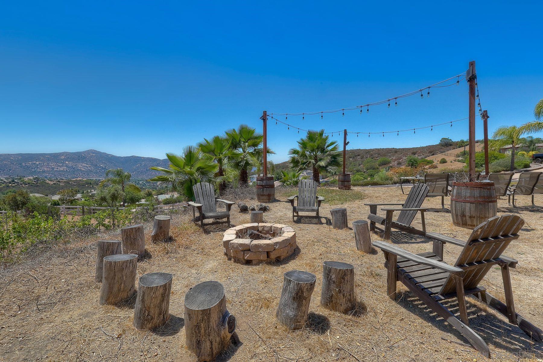 Detail Gallery Image 31 of 49 For 15068  Creek Hills Rd, El Cajon,  CA 92021 - 5 Beds | 4/1 Baths