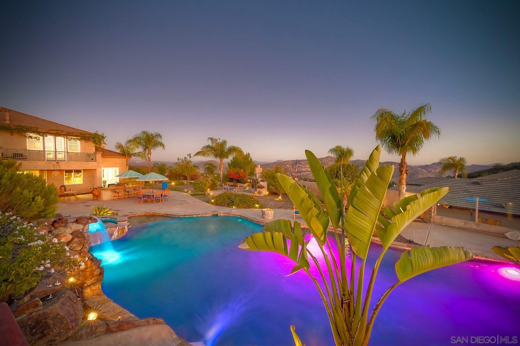 Detail Gallery Image 34 of 49 For 15068  Creek Hills Rd, El Cajon,  CA 92021 - 5 Beds | 4/1 Baths