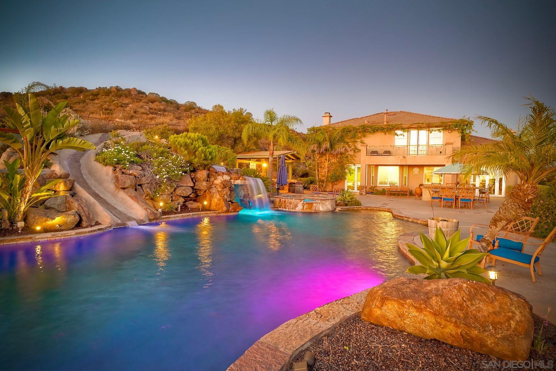 Detail Gallery Image 36 of 49 For 15068  Creek Hills Rd, El Cajon,  CA 92021 - 5 Beds | 4/1 Baths