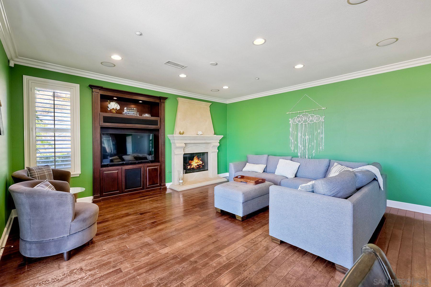 Detail Gallery Image 5 of 49 For 15068  Creek Hills Rd, El Cajon,  CA 92021 - 5 Beds | 4/1 Baths