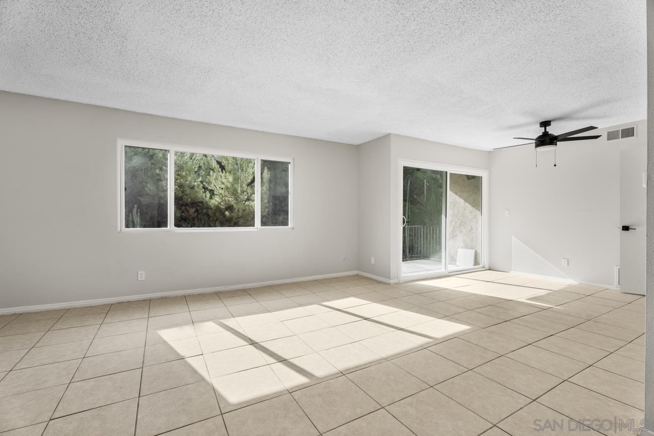 Detail Gallery Image 4 of 22 For 6775  Alvarado Rd  #10,  San Diego,  CA 92120 - 2 Beds | 2 Baths