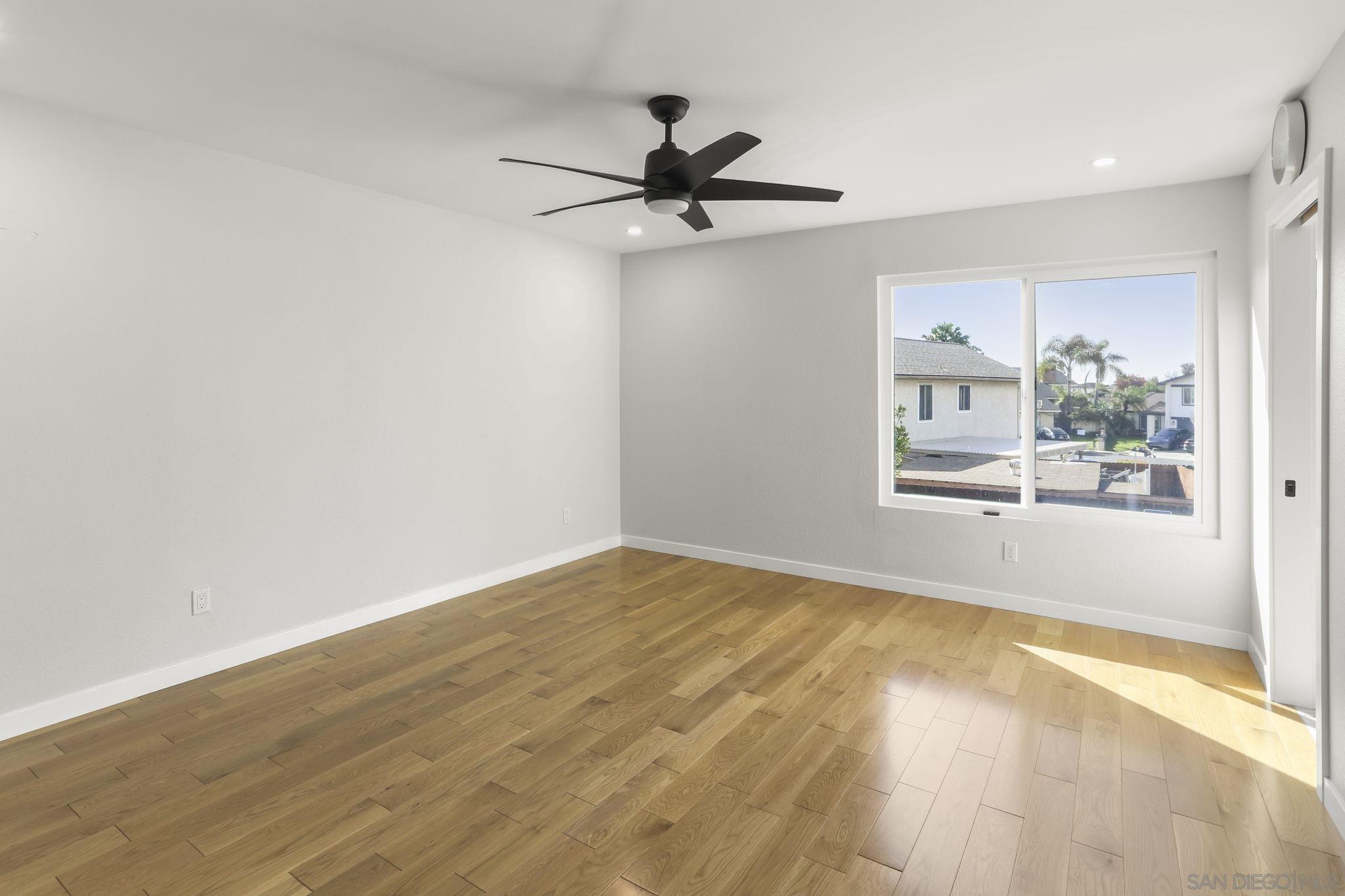 Detail Gallery Image 19 of 37 For 4826  Cannington Dr, San Diego,  CA 92117 - 4 Beds | 3 Baths