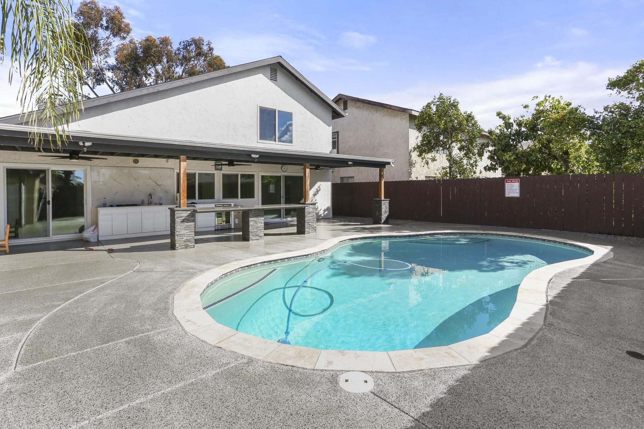 Detail Gallery Image 33 of 37 For 4826  Cannington Dr, San Diego,  CA 92117 - 4 Beds | 3 Baths