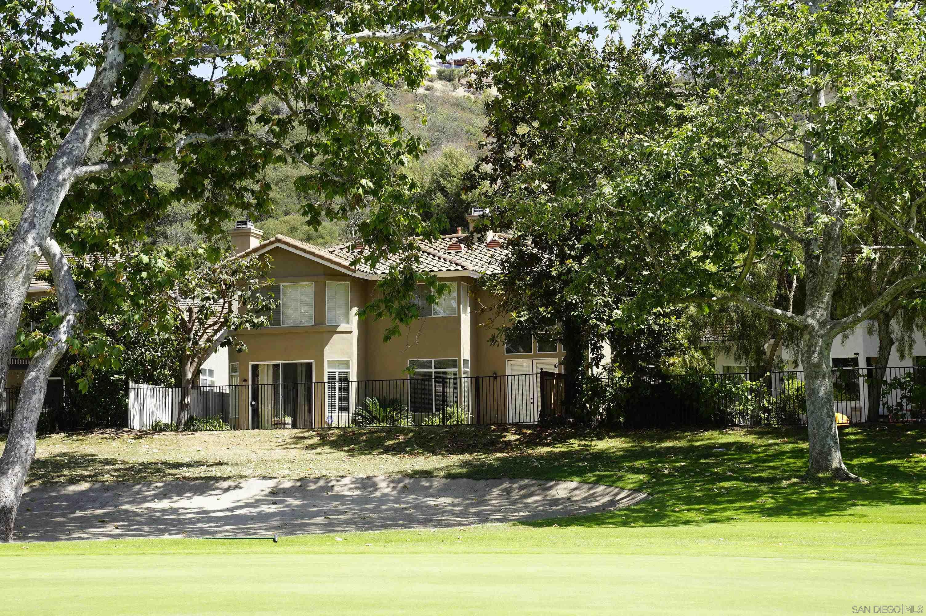 Detail Gallery Image 19 of 22 For 5146  Caminito Vista Lujo, San Diego,  CA 92130 - 4 Beds | 2/1 Baths