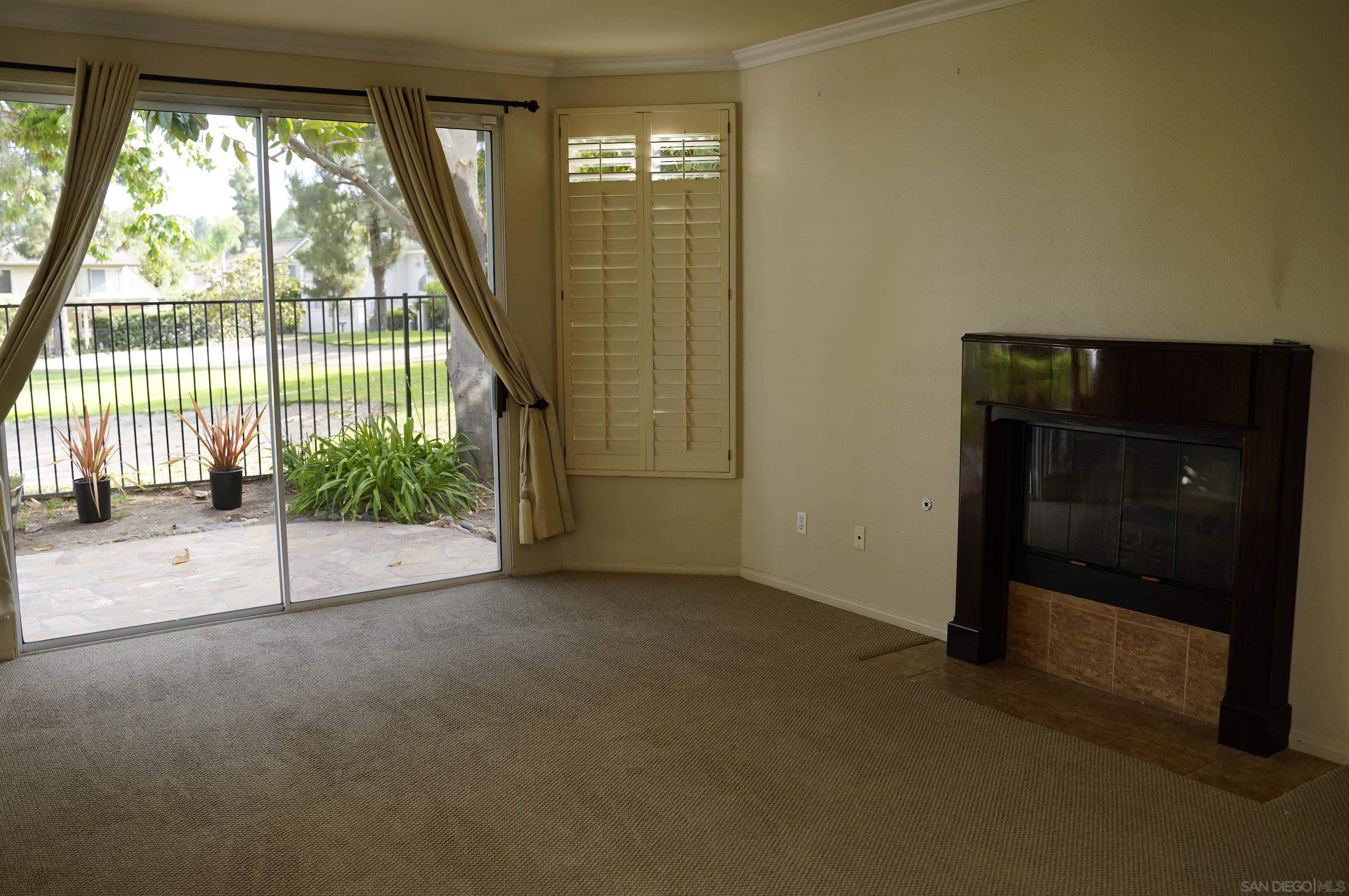 Detail Gallery Image 8 of 22 For 5146  Caminito Vista Lujo, San Diego,  CA 92130 - 4 Beds | 2/1 Baths