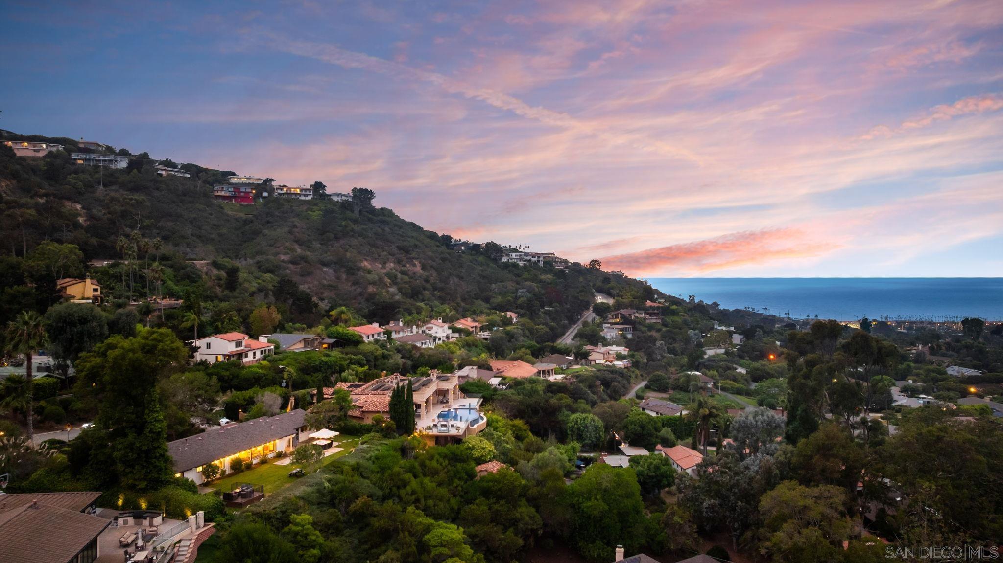 Detail Gallery Image 69 of 69 For 7806  via Capri, La Jolla,  CA 92037 - 4 Beds | 2/1 Baths