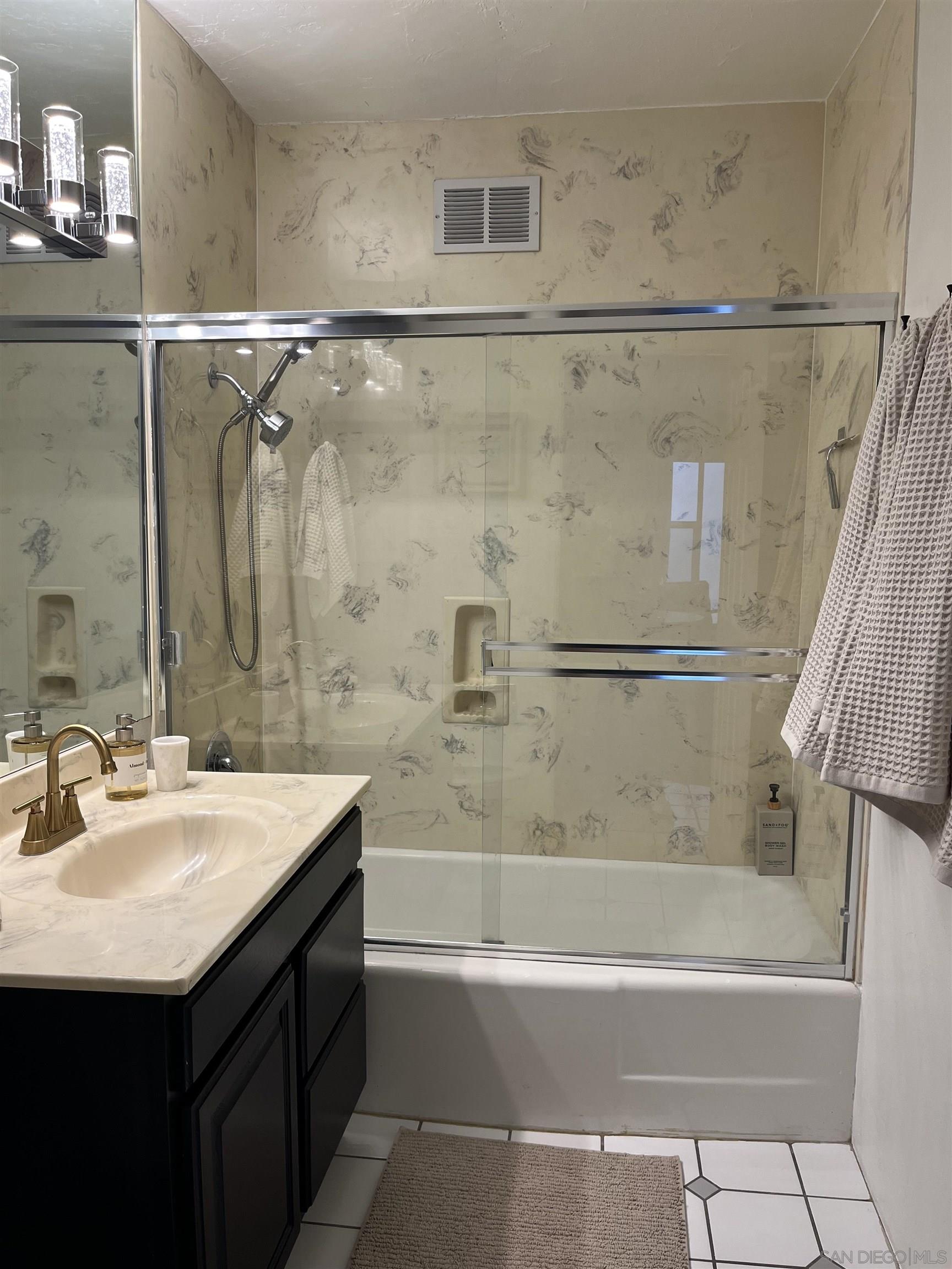 Detail Gallery Image 17 of 18 For 220  Coast Blvd  2m, La Jolla,  CA 92037 - 1 Beds | 1 Baths