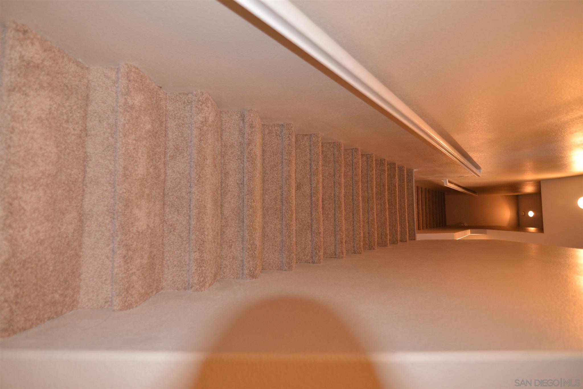 Detail Gallery Image 5 of 20 For 2144  Caminito Elda  92, Chula Vista,  CA 91915 - 4 Beds | 3 Baths