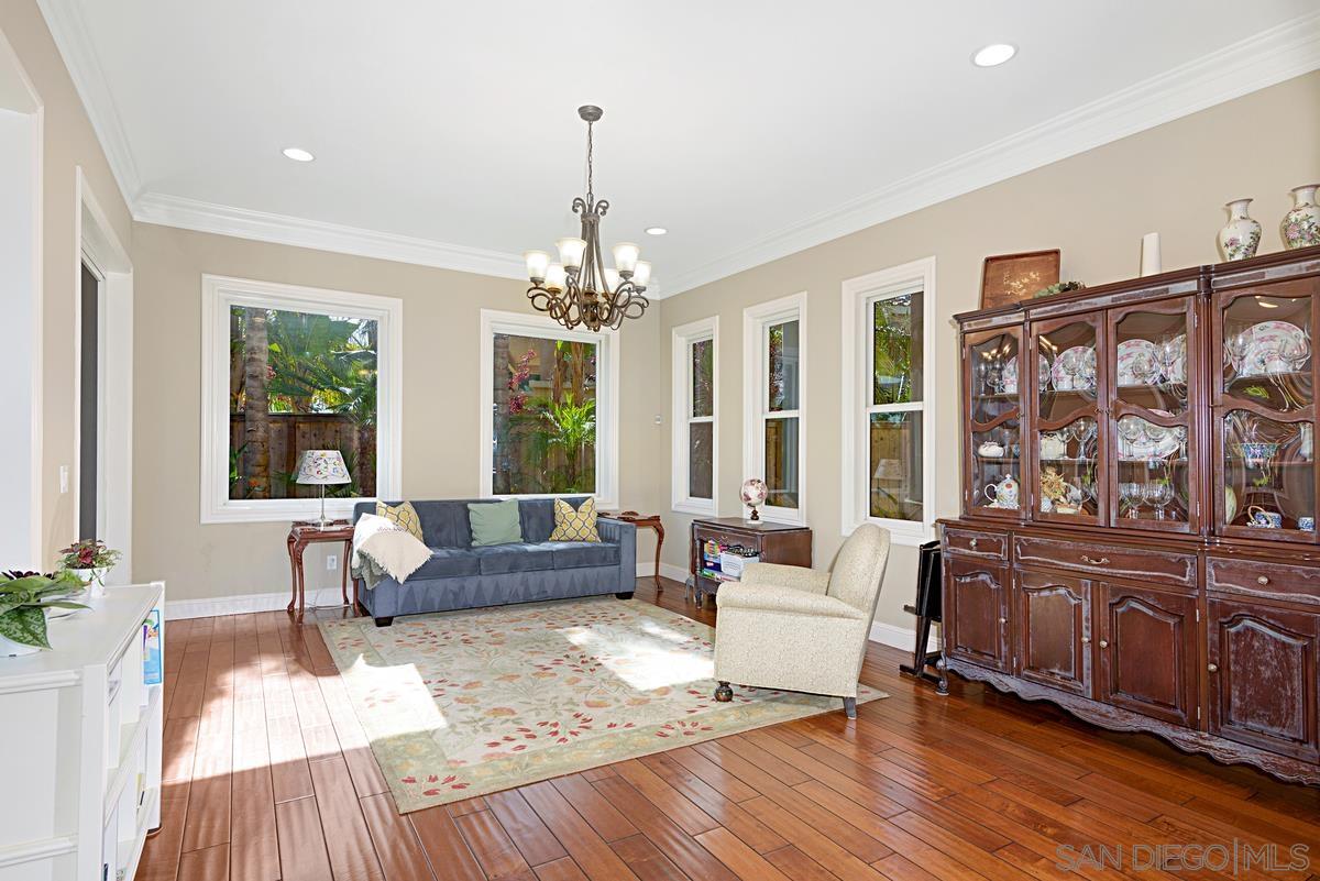 Detail Gallery Image 4 of 10 For 2498  Pinewood Street, Del Mar,  CA 92014 - 5 Beds | 4/1 Baths