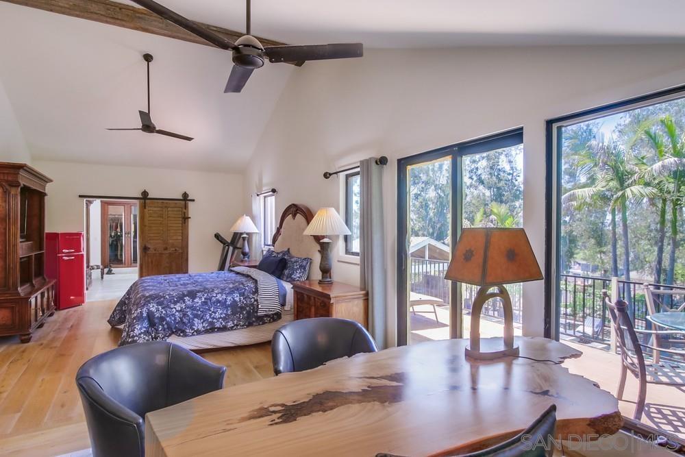 Detail Gallery Image 29 of 57 For 10616  Falcon Rim Pt, San Diego,  CA 92131 - 5 Beds | 2/1 Baths