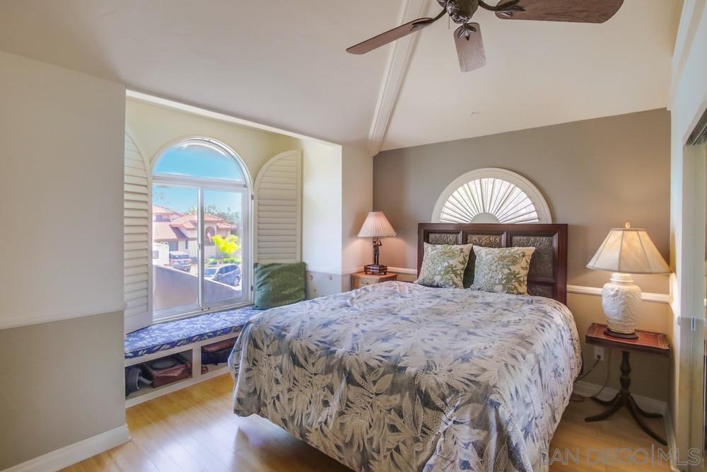 Detail Gallery Image 37 of 57 For 10616  Falcon Rim Pt, San Diego,  CA 92131 - 5 Beds | 2/1 Baths