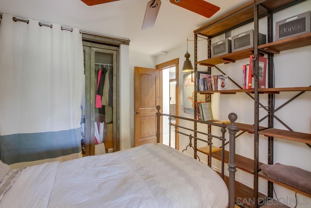 Detail Gallery Image 43 of 57 For 10616  Falcon Rim Pt, San Diego,  CA 92131 - 5 Beds | 2/1 Baths