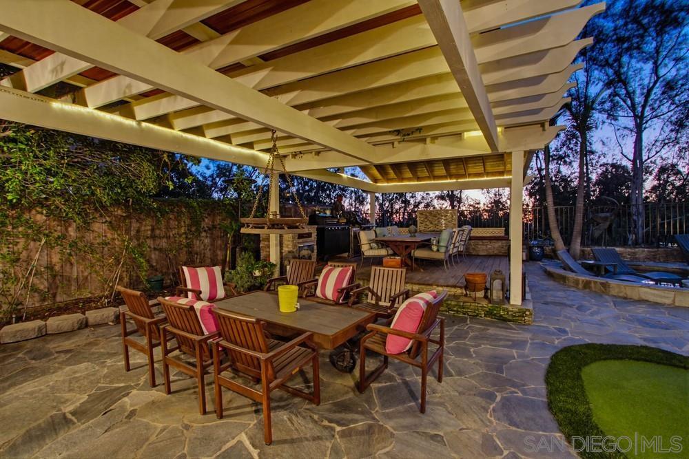 Detail Gallery Image 55 of 57 For 10616  Falcon Rim Pt, San Diego,  CA 92131 - 5 Beds | 2/1 Baths