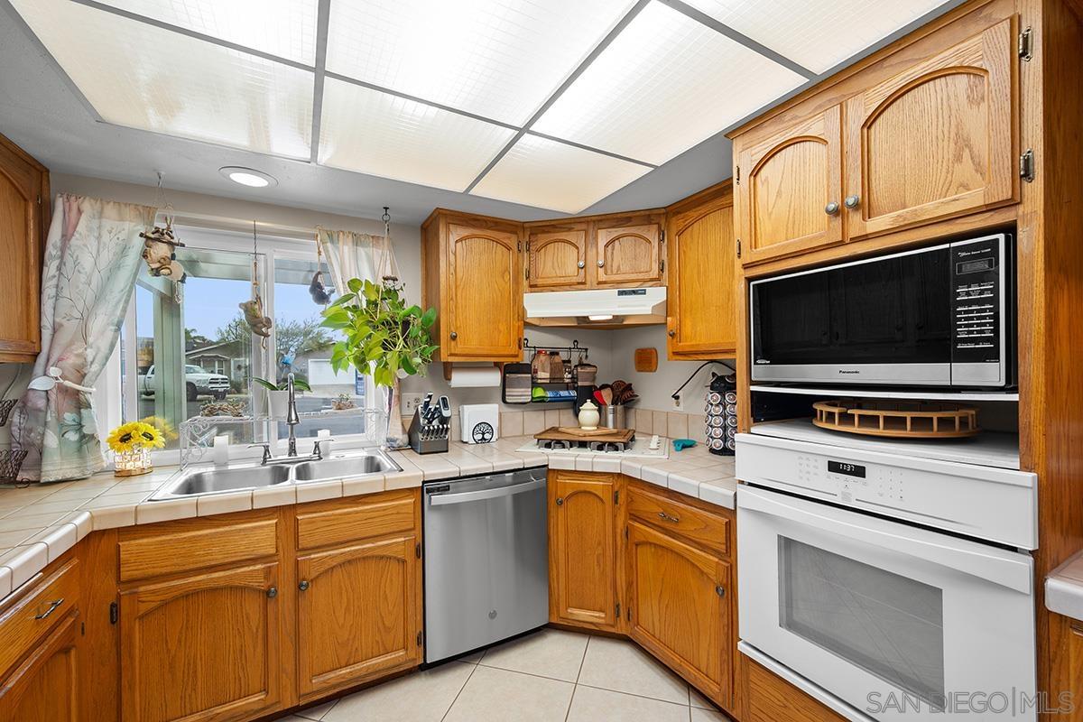 Detail Gallery Image 12 of 53 For 9948  Kincaid St, Santee,  CA 92071 - 3 Beds | 2 Baths