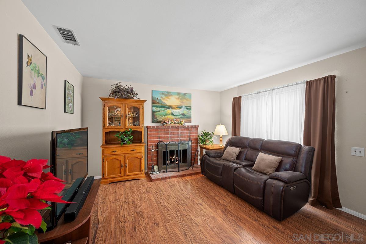 Detail Gallery Image 7 of 53 For 9948  Kincaid St, Santee,  CA 92071 - 3 Beds | 2 Baths