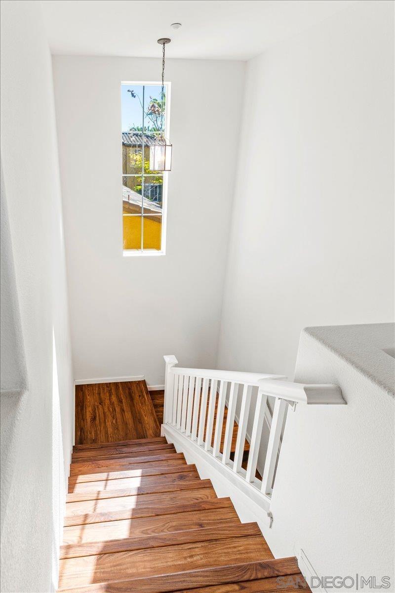 Detail Gallery Image 9 of 34 For 702  Portside Place, San Diego,  CA 92154 - 2 Beds | 2 Baths