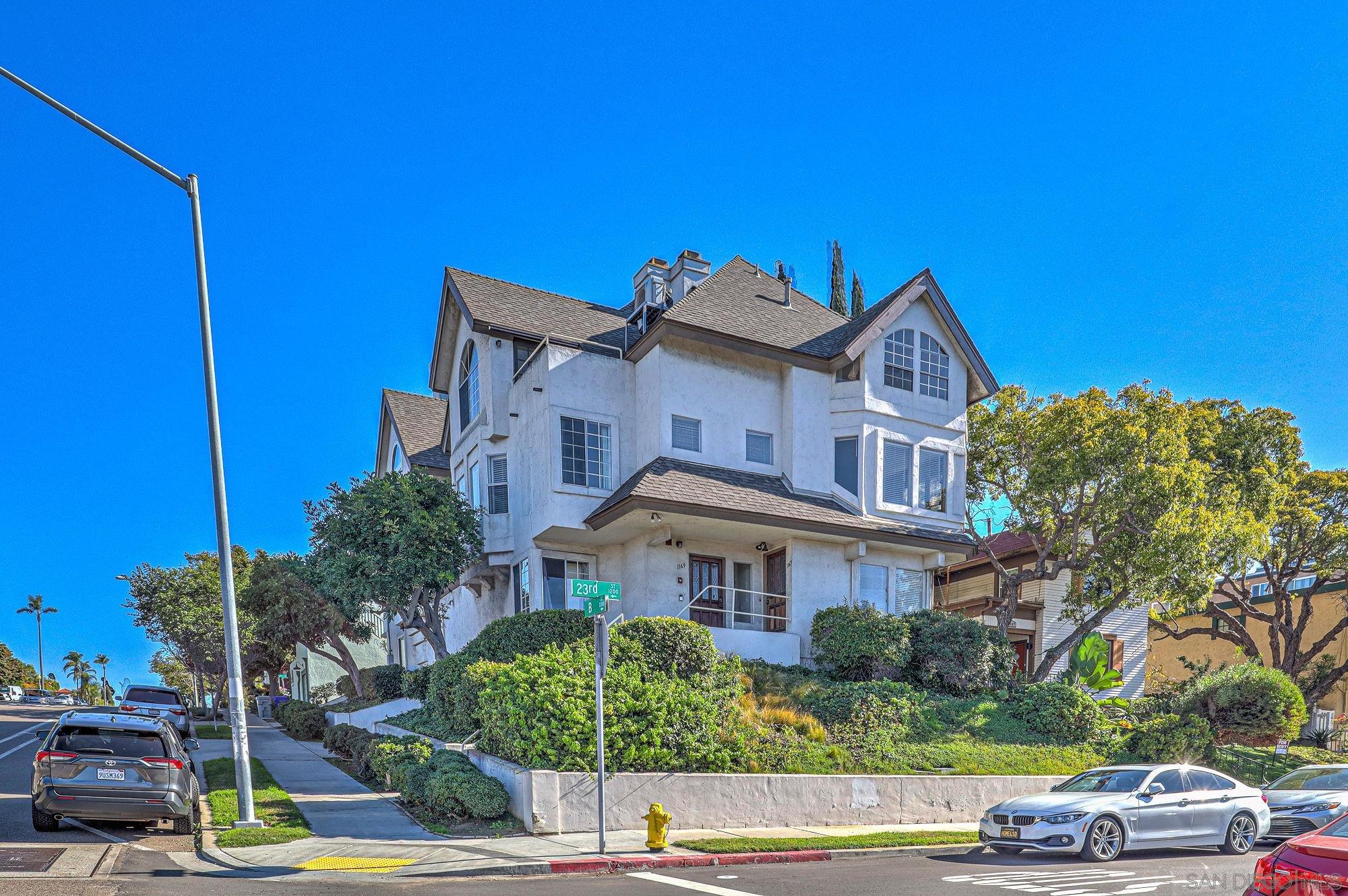 Detail Gallery Image 1 of 30 For 1169  23rd St, San Diego,  CA 92102 - 2 Beds | 2/1 Baths