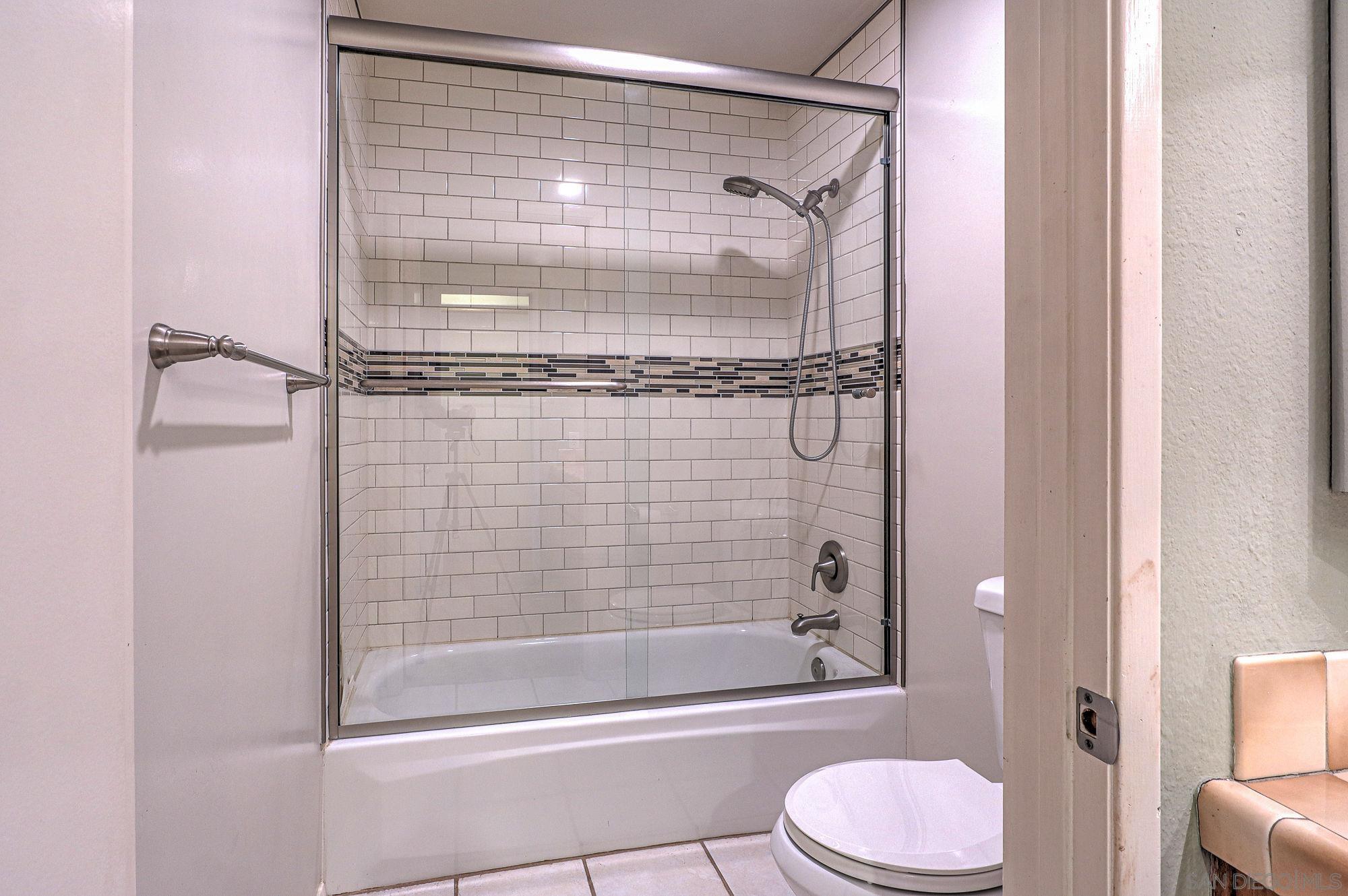 Detail Gallery Image 20 of 30 For 1169  23rd St, San Diego,  CA 92102 - 2 Beds | 2/1 Baths