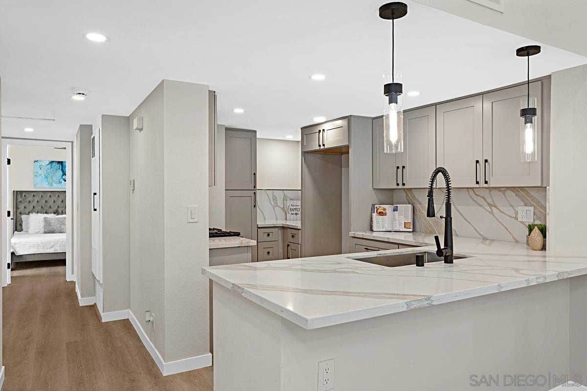 Detail Gallery Image 2 of 27 For 9899  Scripps Westview Way  #243,  San Diego,  CA 92131 - 2 Beds | 1 Baths