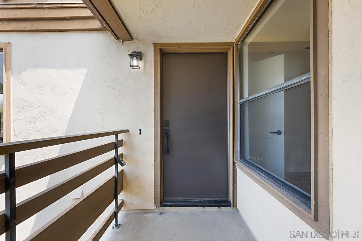 Detail Gallery Image 8 of 27 For 9899  Scripps Westview Way  #243,  San Diego,  CA 92131 - 2 Beds | 1 Baths